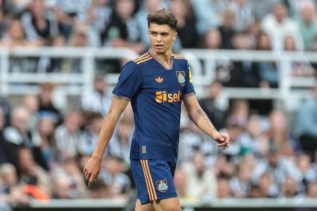 Lewis Miley of Newcastle Untied during the Pre-season friendly Newcastle United vs Espanyol at St. James's Park, Newcastle, United Kingdom, 8th August 2025

(Photo by Mark Cosgrove/News Images)