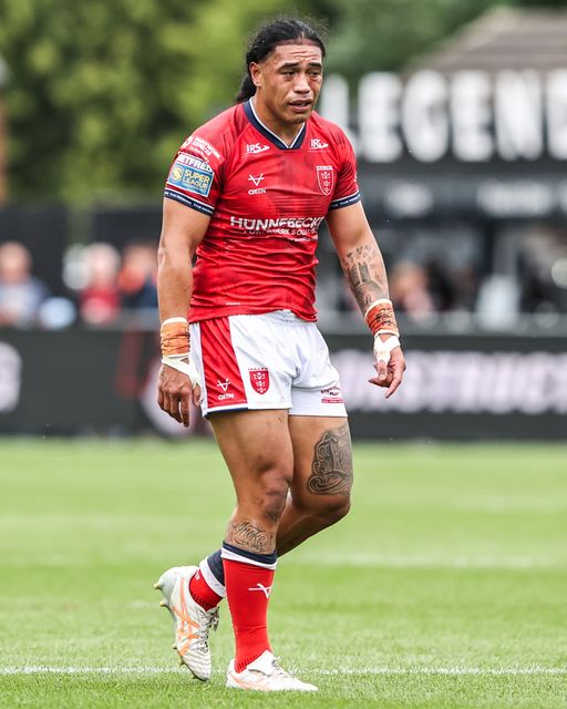 Tom Amone of Hull KR during the Betfred Super League round 13 match Wakefield Trinity vs Hull KR at DIY Kitchens Stadium, Wakefield, United Kingdom on 06 June 2026

(Photo by Alfie Cosgrove/News Images)