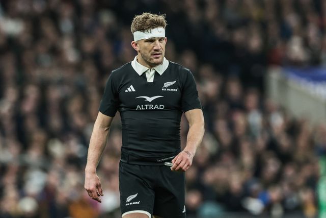 Damian McKenzie of New Zealand during the Quilter Nations Series 2025 match England vs New Zealand at Allianz Stadium, Twickenham, United Kingdom, 15th November 2025

(Photo by Mark Cosgrove/News Images)

*** GER AUT SUI OUT ***
