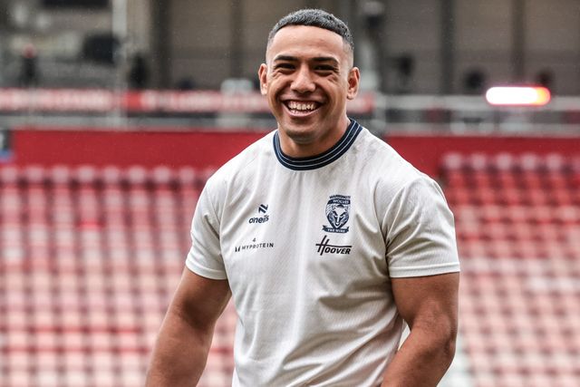 Albert Hopoate of Warrington Wolves arrives during the Betfred Super League round 20 match Leigh Leopards vs Warrington Wolves at Leigh Sports Village, Leigh, United Kingdom on 25 July 2026

(Photo by Alfie Cosgrove/News Images)