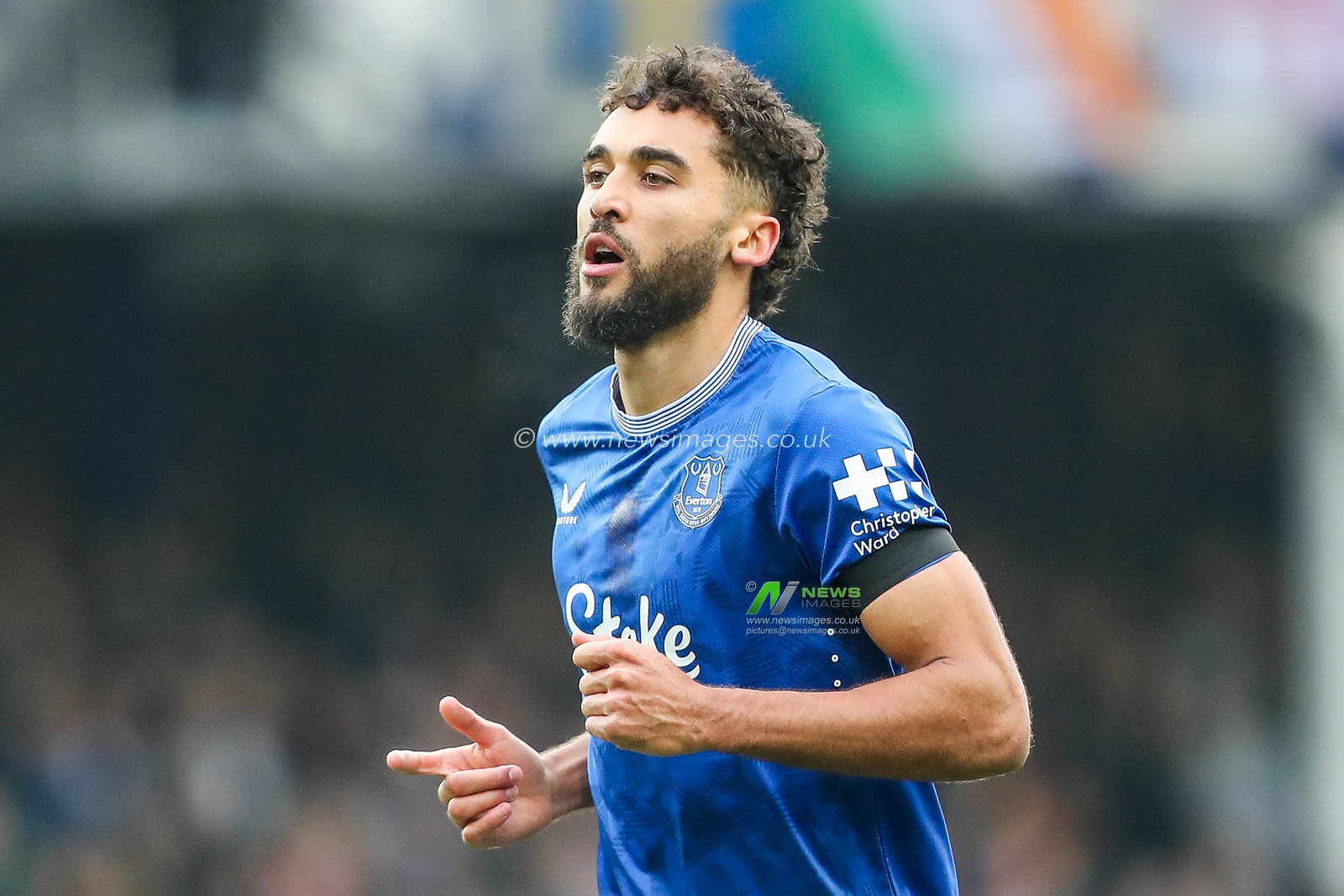 Dominic Calvert-Lewin of Everton in action during the Premier League match Everton vs Tottenham Hotspur at Goodison Park, Liverpool, United Kingdom, 19th January 2025

(Photo by Gareth Evans/News Images)