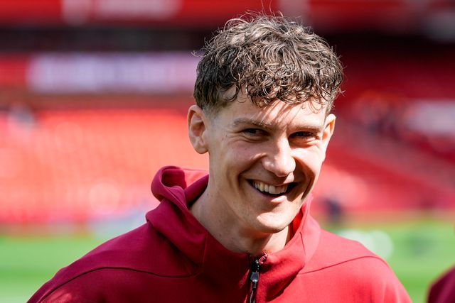 Ryan Yates of Nottingham Forest inspects the pitch prior to kick off during the Premier League match Nottingham Forest vs Burnley at City Ground, Nottingham, United Kingdom on 19 April 2026

(Photo by Maynard Manyowa/News Images)