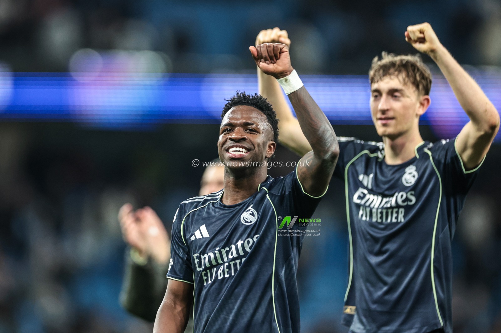 Vinicius Junior of Real Madrid celebrates the win with the fans during the UEFA Champions League last 16 second leg match Manchester City vs Real Madrid at The City of Manchester Stadium, Manchester, United Kingdom on 17 March 2026

(Photo by Mark Cosgrove/News Images)