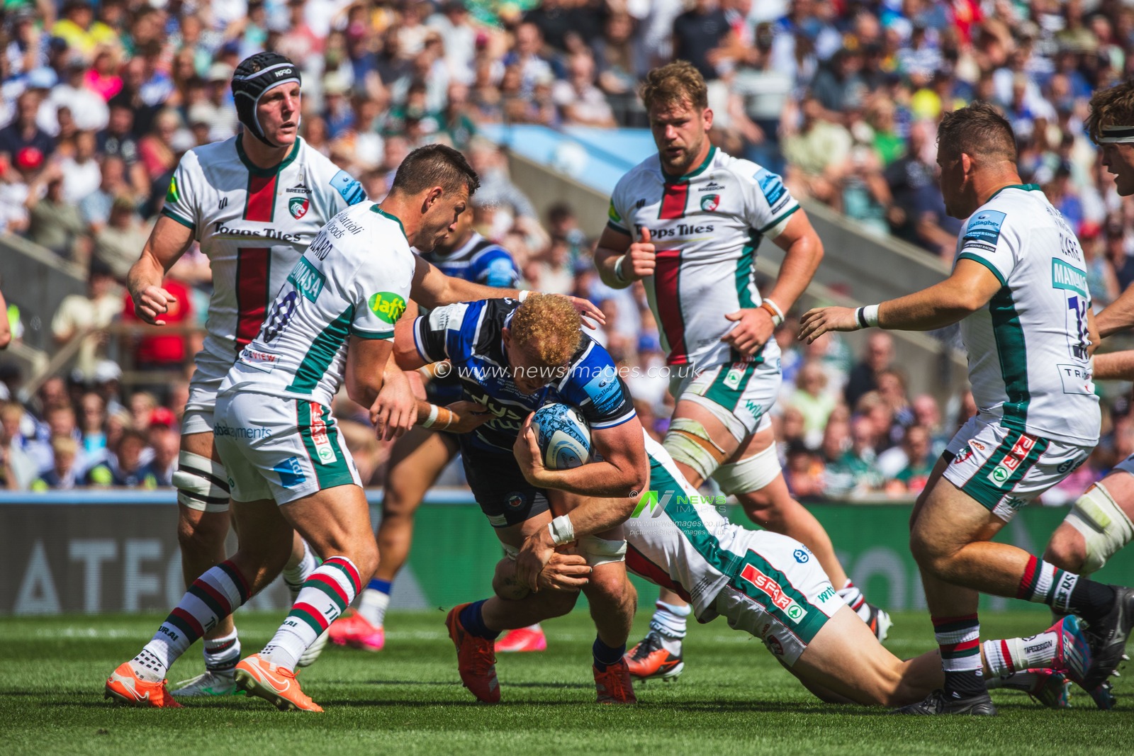 HandrÃ© Pollard of Leicester Tigers tackles Miles Reid of Bath during the Gallagher Premiership Play-off Final 2025 Bath Rugby v Leicester Tigers at Allianz Stadium, Twickenham, United Kingdom, 14th June 2025

(Photo by Craig Evans/News Images)