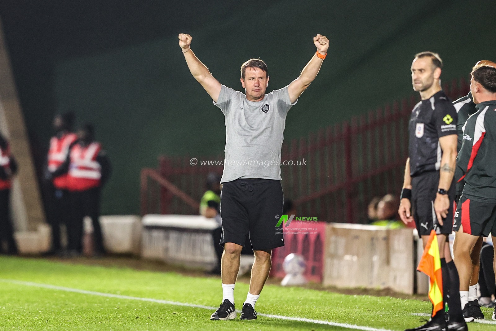 Sky Bet League One: Barnsley v Blackpool