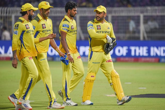 Chennai Super Kings'  captain Mahendra Singh with blower Matheesha Pathirana during the Indian Premier League cricket match between Kolkata Knight Riders and Chennai Super Kings at Eden Gardens in Kolkata, India, Wednesday, May 7, 2025. (Photo: Debajyoti Chakraborty/News Images)