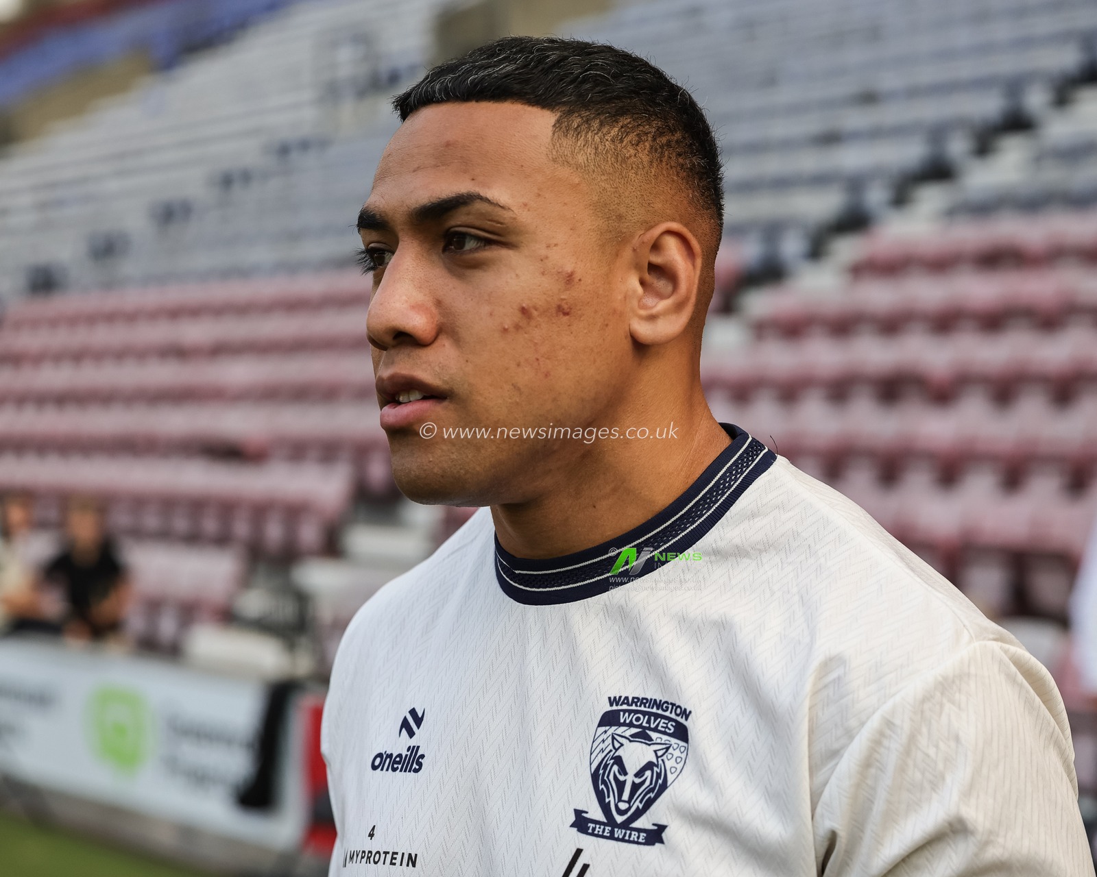 Albert Hopoate of Warrington Wolves arrives during the Betfred Super League round 18 match Wigan Warriors vs Warrington Wolves at The Brick Community Stadium, Wigan, United Kingdom on 10 July 2026

(Photo by Mark Cosgrove/News Images)