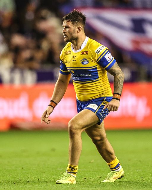 James Bentley of Leeds Rhinos during the Betfred Super League round 27 match Wigan Warriors vs Leeds Rhinos at The Brick Community Stadium, Wigan, United Kingdom, 19th September 2025

(Photo by Alfie Cosgrove/News Images)