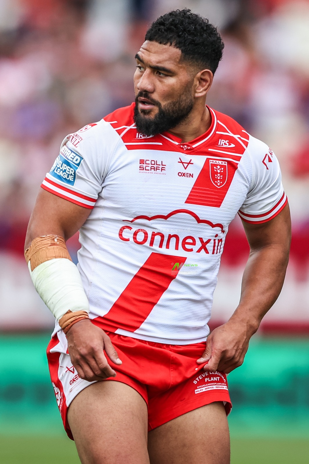 Kelepi Tanginoa of Hull KR during the Betfred Super League round 21 match Hull KR vs Castleford Tigers at Sewell Group Craven Park, Kingston upon Hull, United Kingdom, 9th August 2025

(Photo by Alfie Cosgrove/News Images)