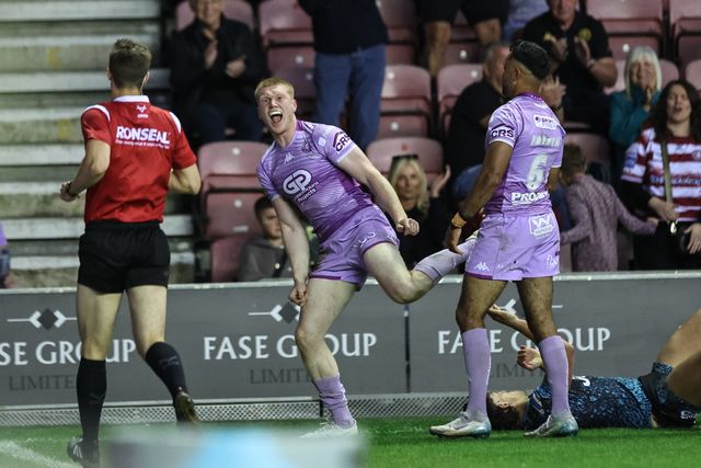 Betfred Super League Round 11 Wigan Warriors v Leigh Leopards