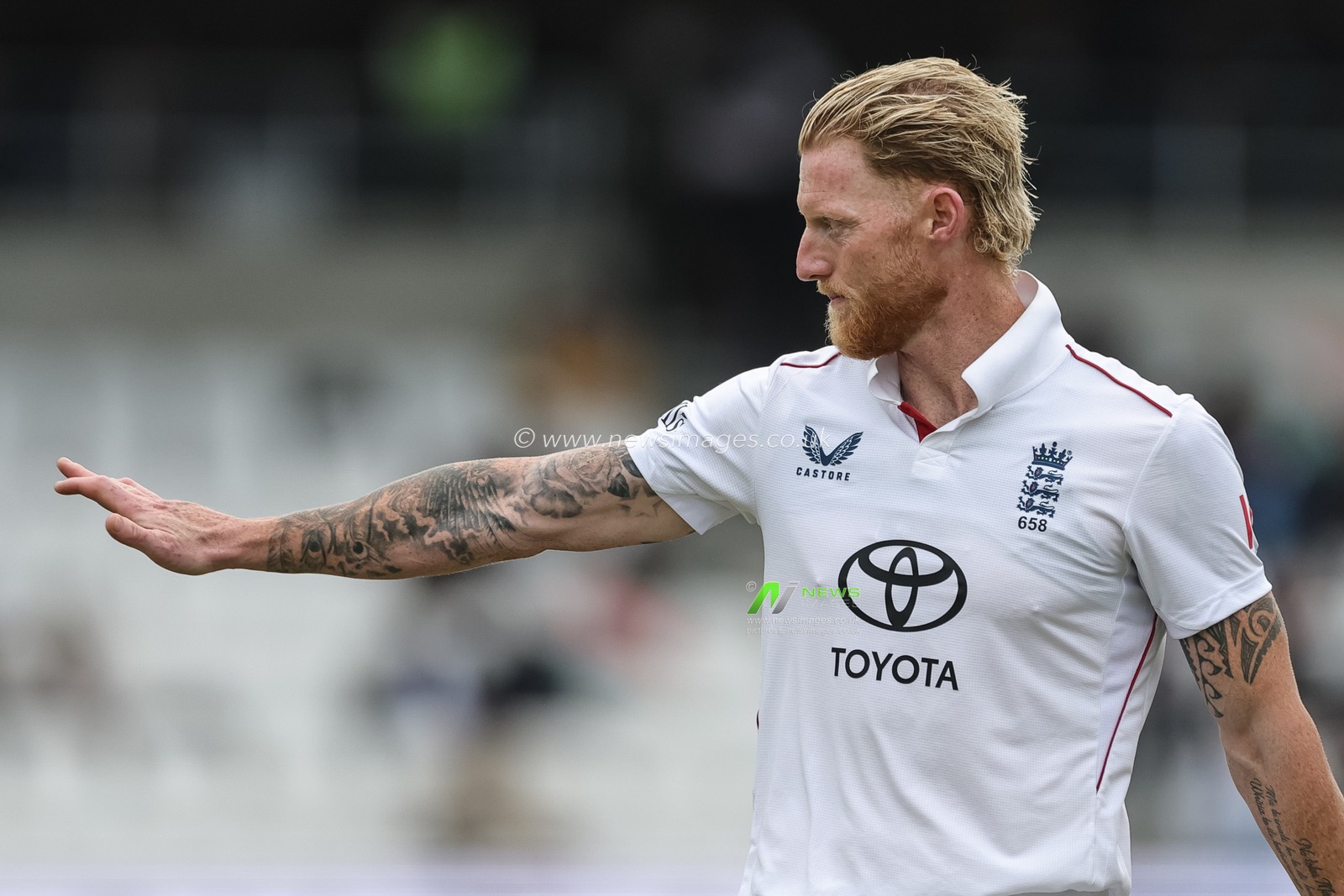 England captain Ben Stokes gives instruction during the 1st Rothesay Test Day 4 Match England v India at Headingley Cricket Ground, Leeds, United Kingdom, 23rd June 2025

(Photo by Mark Cosgrove/News Images)