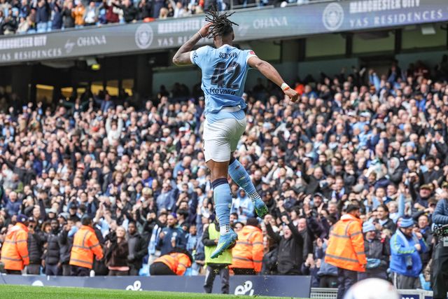 Antonie Semenyo of Manchester City celebrates his goal to make it 3-0 during the Emirates FA Cup Quarter-Final match Manchester City vs Liverpool at Etihad Stadium, Manchester, United Kingdom on 04 April 2026

(Photo by Mark Cosgrove/News Images)