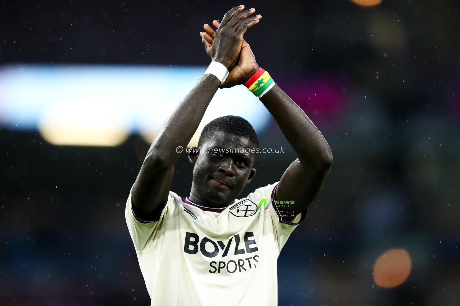El Hadji Malick Diouf of West Ham United celebrates 0-2 win after the Premier League match Burnley vs West Ham United at Turf Moor, Burnley, United Kingdom on 07 February 2026

(Photo by Jorge Horsted/News Images)
