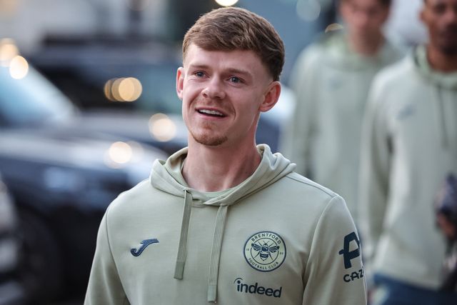 Keane Lewis-Potter of Brentford arrives during the Premier League match Leeds United vs Brentford at Elland Road, Leeds, United Kingdom on 21 March 2026

(Photo by Mark Cosgrove/News Images)