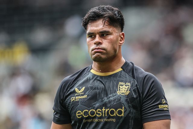Herman Ese’ese of Hull FC during pre-game warm up during the Betfred Super League round 17 match Hull FC vs St Helens at MKM Stadium, Hull, United Kingdom, 5th July 2025

(Photo by Alfie Cosgrove/News Images)