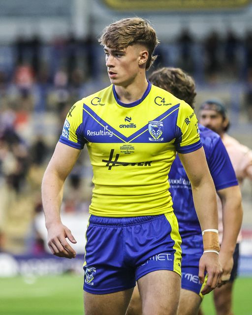 James Duffy of Warrington Wolves in the pre-game warm up during the Betfred Super League Round 24 match Warrington Wolves vs Salford Red Devils at Halliwell Jones Stadium, Warrington, United Kingdom, 29th August 2025

(Photo by Alfie Cosgrove/News Images)