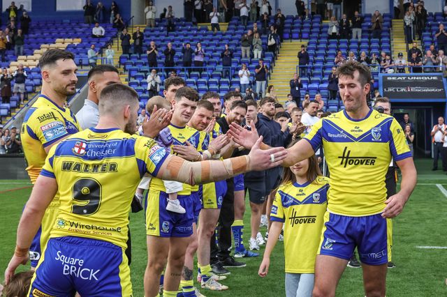 Stefan Ratchford of Warrington Wolves walks out for one last time as players and staff form a guard of honour on his last ever home game as he announces his retirement during the Betfred Super League Round 25 match Warrington Wolves vs Leigh Leopards at Halliwell Jones Stadium, Warrington, United Kingdom, 6th September 2025

(Photo by Mark Cosgrove/News Images)
