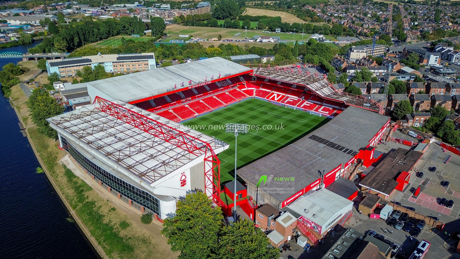 Carabao Cup round 2 Nottingham Forest v Leeds Rhinos