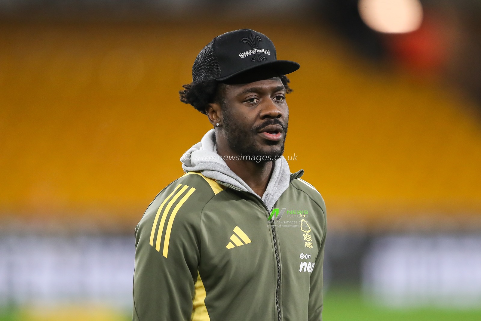 Ola Aina of Nottingham Forest arrives ahead of the Premier League match Wolverhampton Wanderers vs Nottingham Forest at Molineux, Wolverhampton, United Kingdom, 6th January 2025

(Photo by Gareth Evans/News Images)