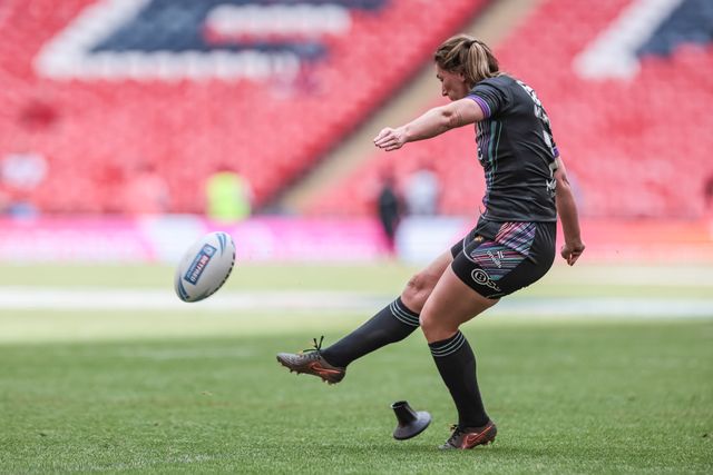 Faye Gaskin converts a goal during the Betfred Women's Challenge Cup Final Wigan Warriors vs St Helens at Wembley Stadium, London, United Kingdom on 30 May 2026

(Photo by Mark Cosgrove/News Images)