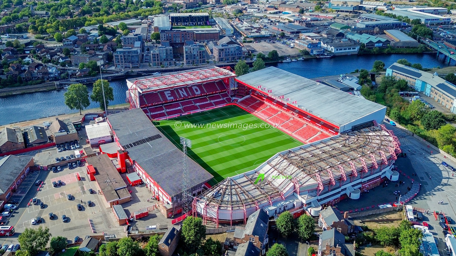 Carabao Cup round 2 Nottingham Forest v Leeds Rhinos
