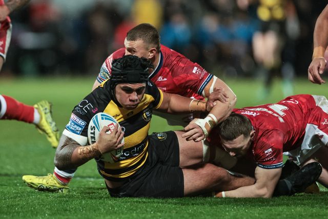Xavier Va’a of York Knights is tackled by James Batchelor of Hull KR during the Betfred Super League Round 1 match York Knights vs Hull KR at LNER Community Stadium, Lincoln, United Kingdom on 12 February 2026

(Photo by Mark Cosgrove/News Images)