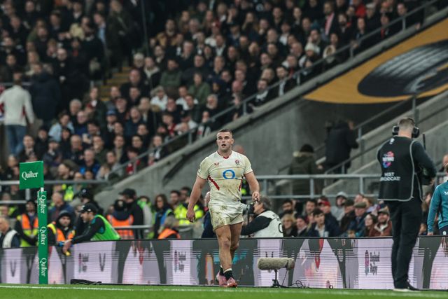 Ben Earl of England is sin binned during the Quilter Nations Series 2025 match England vs New Zealand at Allianz Stadium, Twickenham, United Kingdom, 15th November 2025

(Photo by Mark Cosgrove/News Images)

*** GER AUT SUI OUT ***