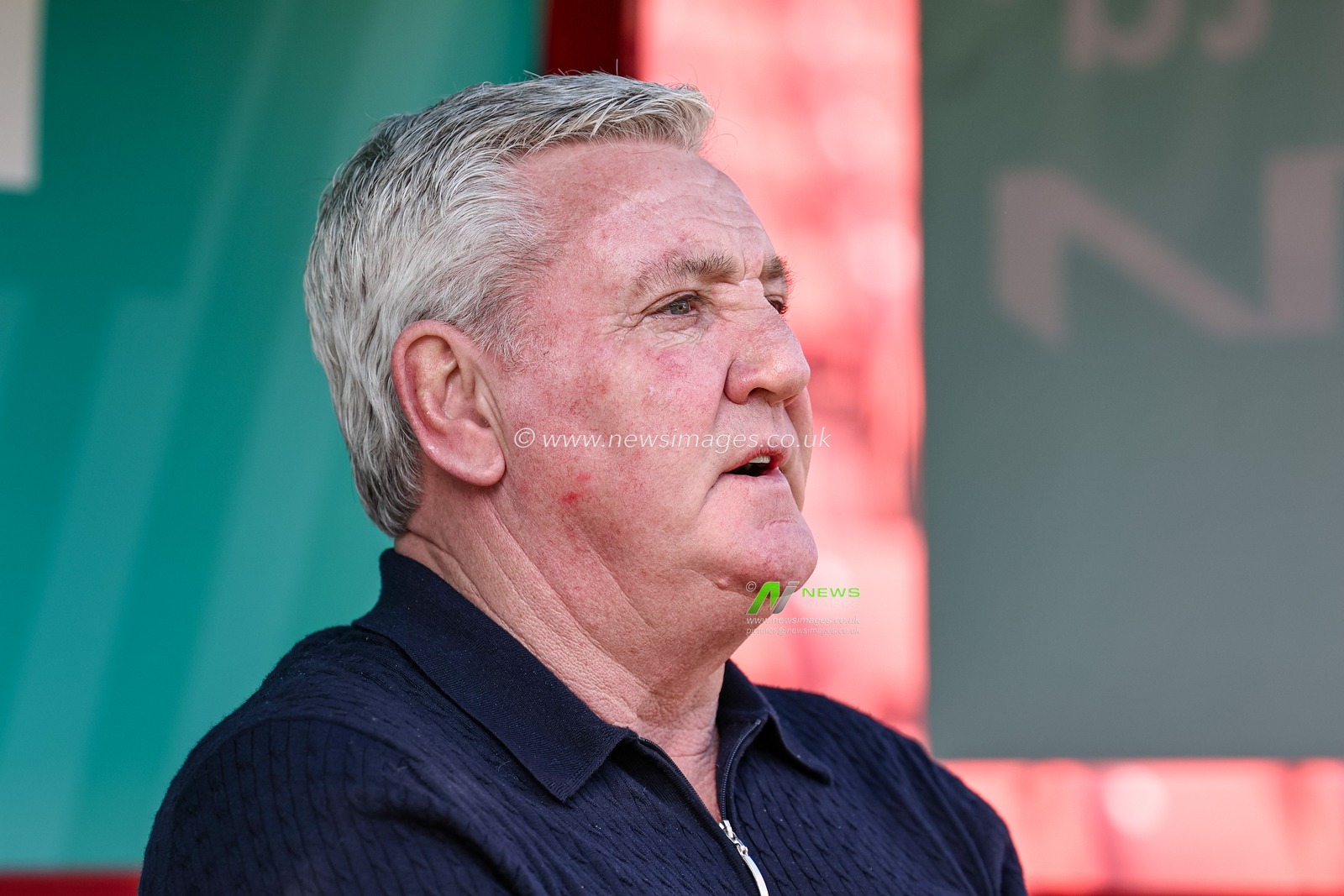 Steve Bruce manager of Blackpool arrives at Oakwell during the Sky Bet League 1 match Barnsley vs Blackpool at Oakwell, Barnsley, United Kingdom, 8th March 2025

(Photo by Mark Cosgrove/News Images)