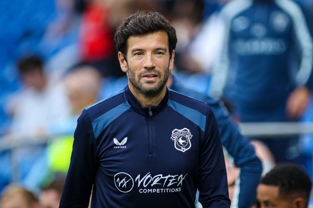 Cardiff City Head Coach Brian Barry-Murphy during the Carabao Cup round 2 match Cardiff City vs Norwich City at Cardiff City Stadium, Cardiff, United Kingdom on 25 August 2026

(Photo by Andrew Lewis/News Images)