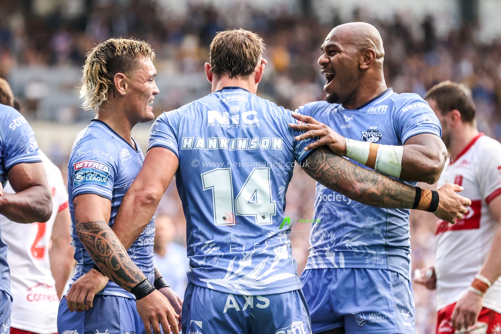 Chris Hankinson of Leeds Rhinos celebrates his try during the Betfred Super League round 16 match Leeds Rhinos vs Hull KR at AMT Headingley Stadium, Leeds, United Kingdom on 26 June 2026

(Photo by Alfie Cosgrove/News Images)