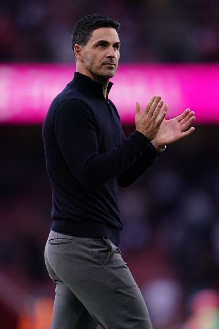 Mikel Arteta manager of Arsenal applauds home support during the Premier League match Arsenal vs Fulham at Emirates, London, United Kingdom on 02 May 2026

(Photo by Harvey Murphy/News Images)