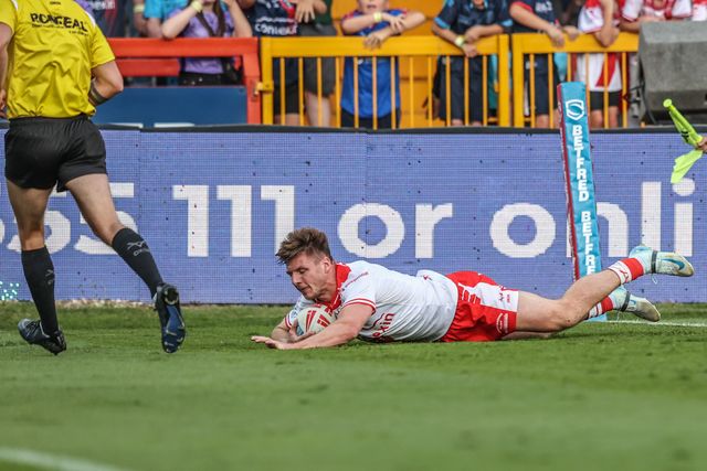 Tom Davies of Hull KR goes over for a try during the Betfred Super League round 16 match Hull KR vs Wakefield Trinity at Sewell Group Craven Park, Kingston upon Hull, United Kingdom, 27th June 2025

(Photo by Alfie Cosgrove/News Images)