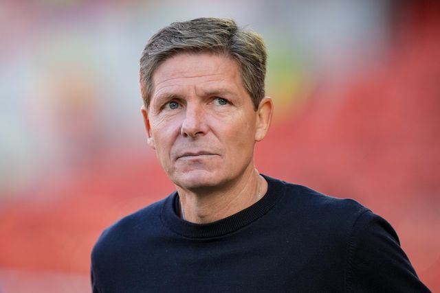 Nottingham Forest manager Oliver Glasner arrives at the stadium prior to kick off during the Carabao Cup round 2 match Nottingham Forest vs Leeds Rhinos at City Ground, Nottingham, United Kingdom on 25 August 2026

(Photo by Maynard Manyowa/News Images)