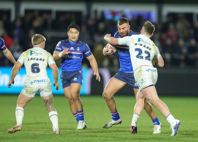 Mike McMeeken of Wakefield Trinity with the ball during the Betfred Super League Round 1 match Wakefield Trinity vs Toulouse Olympique at DIY Kitchens Stadium, Wakefield, United Kingdom on 14 February 2026

(Photo by Richard Bierton/News Images)