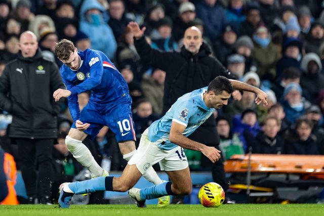 Rodrigo of Manchester City is fouled by Cole Palmer of Chelsea during the Premier League match Manchester City vs Chelsea at Etihad Stadium, Manchester, United Kingdom, 4th January 2026

(Photo by Mark Cosgrove/News Images)

*** GER AUT SUI OUT ***