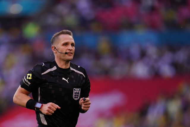 Referee Craig Pawson during the Emirates FA Cup Semi-Final match Manchester City vs Southampton at Wembley Stadium, London, United Kingdom on 25 April 2026

(Photo by Harvey Murphy/News Images)