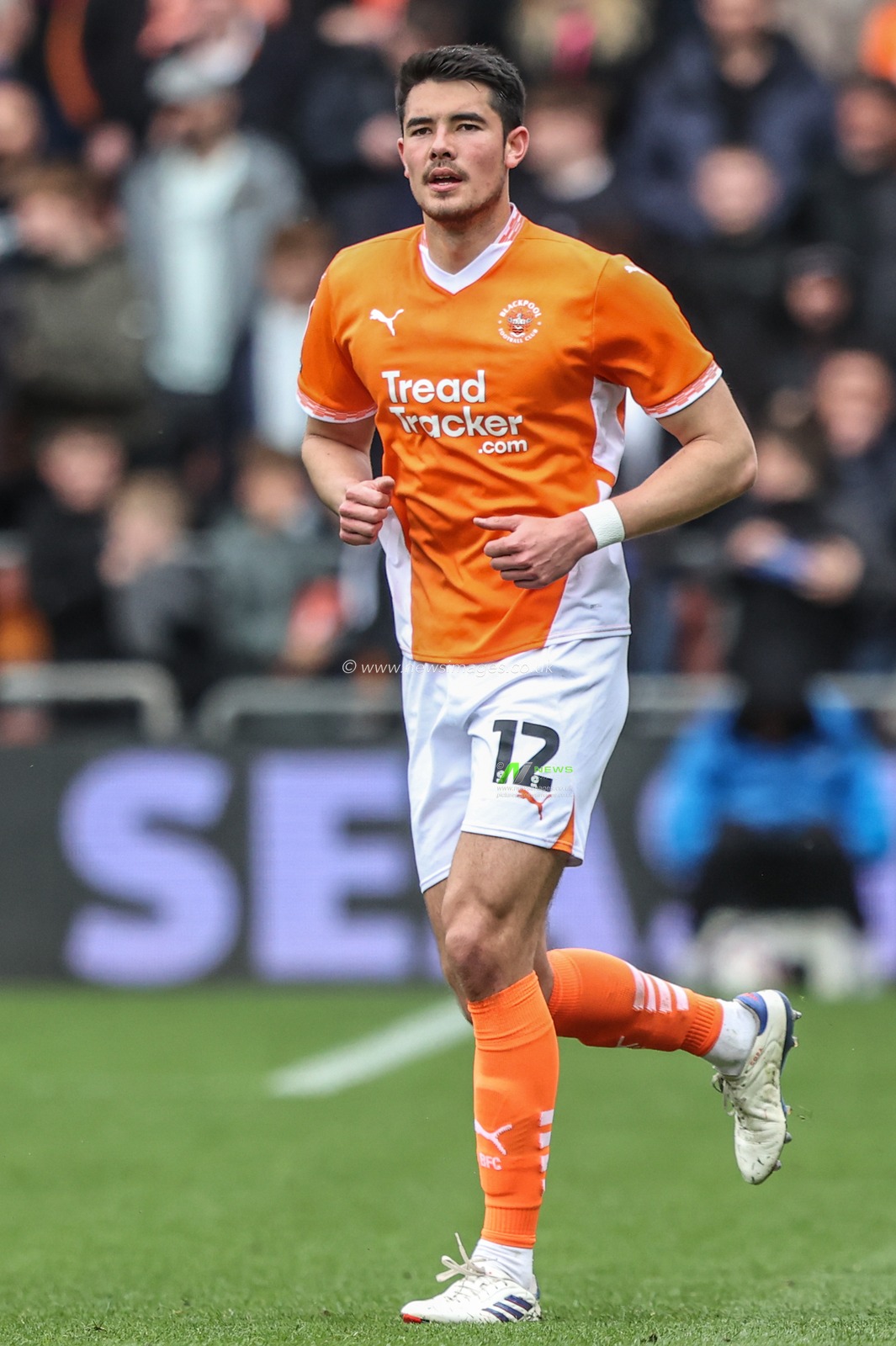 Elkan Baggott of Blackpool during the Sky Bet League 1 match Blackpool vs Wrexham at Bloomfield Road, Blackpool, United Kingdom, 21st April 2025

(Photo by Alfie Cosgrove/News Images)