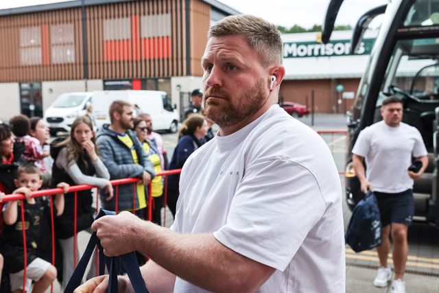Luke Yates of Warrington Wolves arrives during the Betfred Super League Round 20 Leigh Leopards vs Warrington Wolves at Leigh Sports Village, Leigh, United Kingdom, 1st August 2025

(Photo by Mark Cosgrove/News Images)