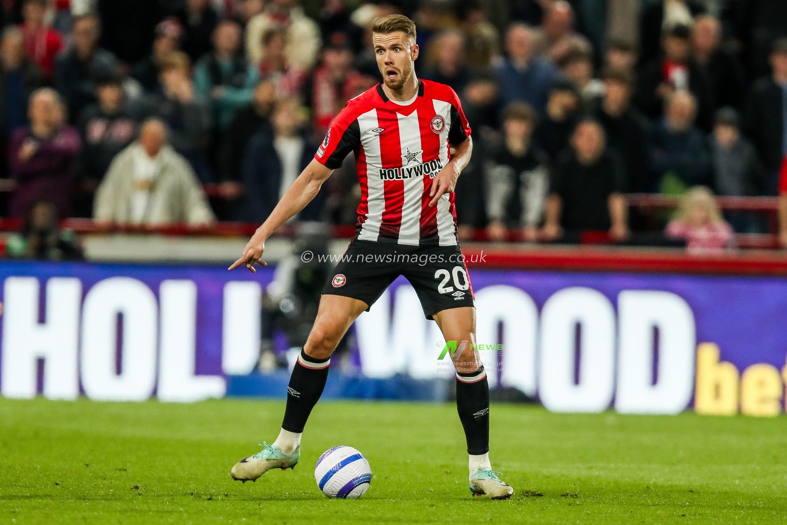 Kristoffer Ajer of Brentford runs with the ball during the Premier League match Brentford vs Aston Villa at The Gtech Community Stadium, London, United Kingdom, 8th March 2025

(Photo by Izzy Poles/News Images)