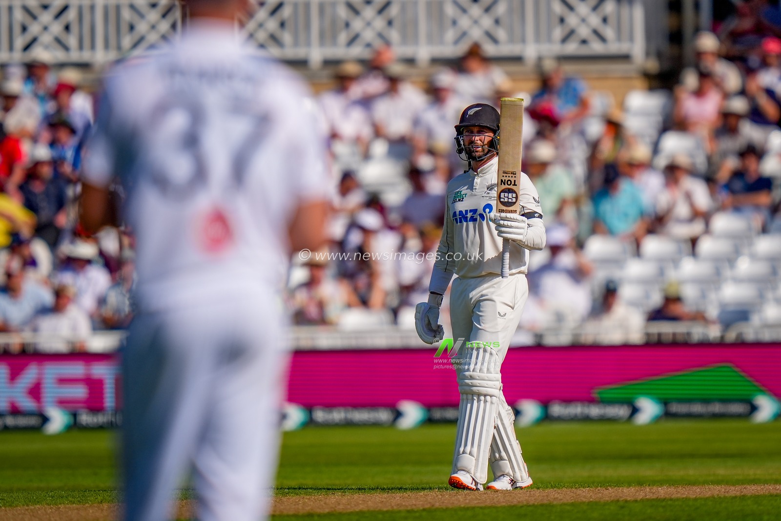 Devon Conwayof New Zealand celebrates going past 150 runs during the 3rd Rothesay Test Match Day 1 match England vs New Zealand at Trent Bridge, Nottingham, United Kingdom on 25 June 2026

(Photo by Maynard Manyowa/News Images)