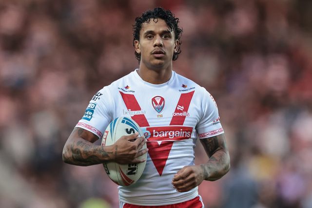 Tristan Sailor of St Helens in the pre-game warm up during the Betfred Super League Round 25 match St Helens vs Wigan Warriors at Totally Wicked Stadium, St Helens, United Kingdom, 5th September 2025

(Photo by Mark Cosgrove/News Images)