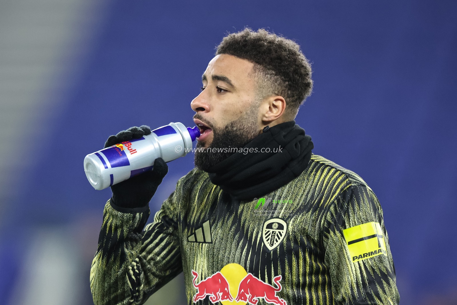 Jayden Bogle of Leeds United takes a drink if Red Bull during the Premier League match Everton vs Leeds United at Hill Dickinson Stadium, Liverpool, United Kingdom on 26 January 2026

(Photo by Alfie Cosgrove/News Images)