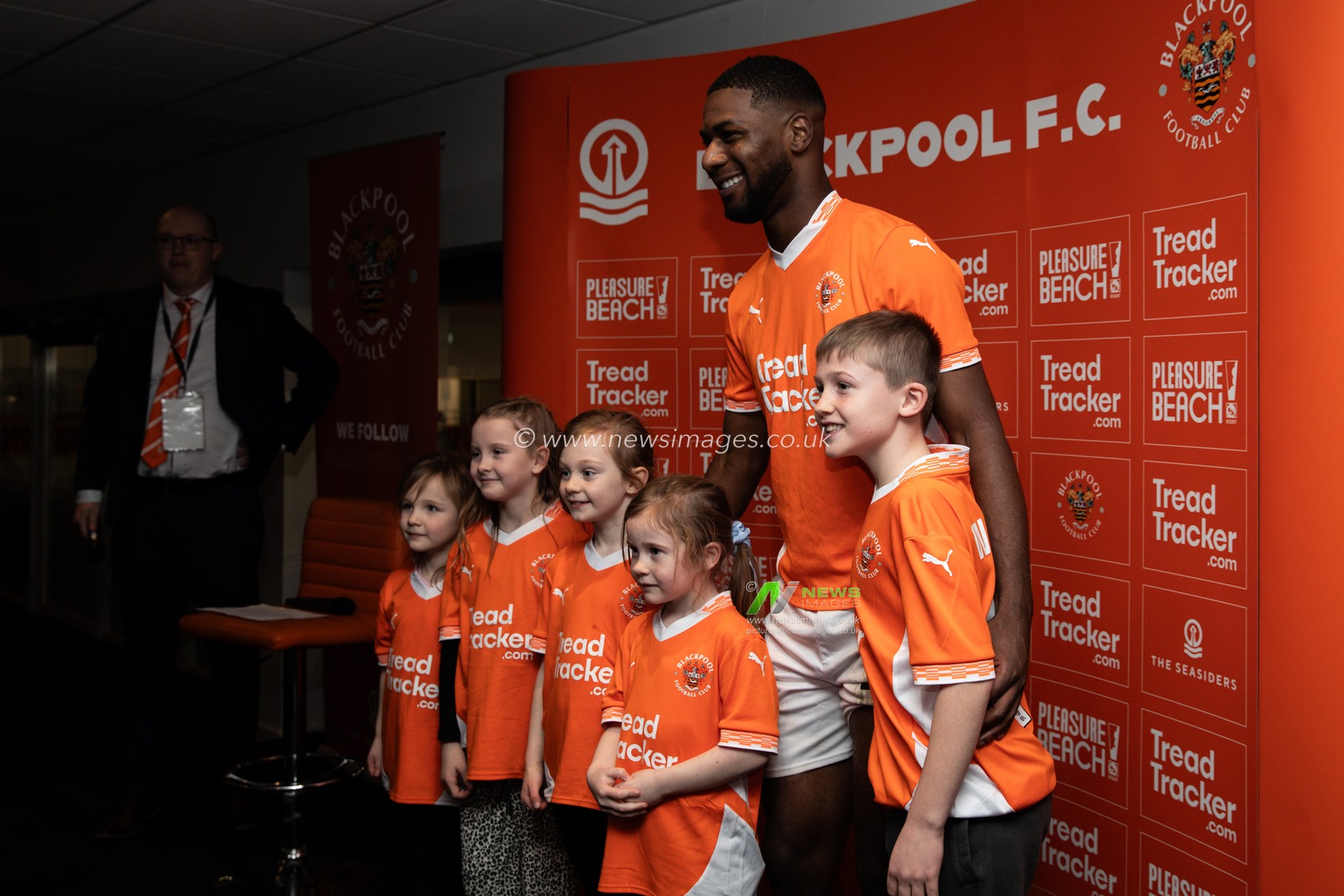 during the Sky Bet League 1 match Blackpool vs Charlton Athletic at Bloomfield Road, Blackpool, United Kingdom, 1st February 2025

(Photo by Gareth Evans/News Images)