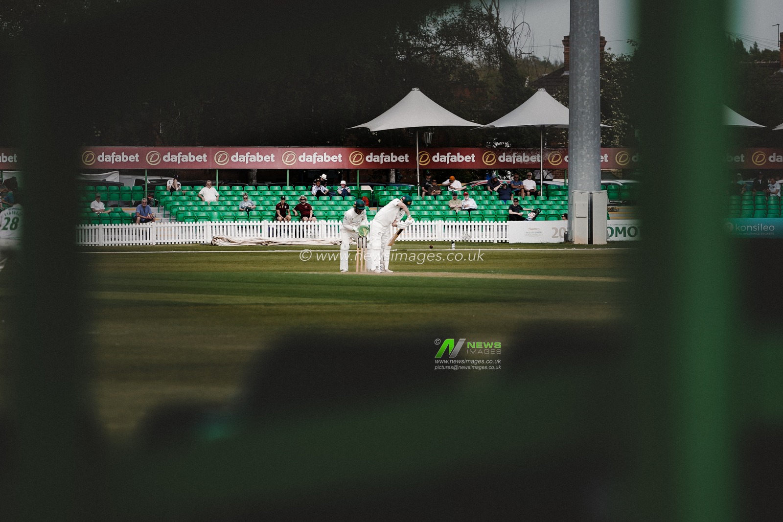 A general view of the match from the stands during Leicestershire County Cricket Club vs Nottinghamshire County Cricket Club in Country Cricket Division One Day 1 at Grace Road, Leicester, United Kingdom on 01 May 2026

(Photo by Maynard Manyowa/News Images)