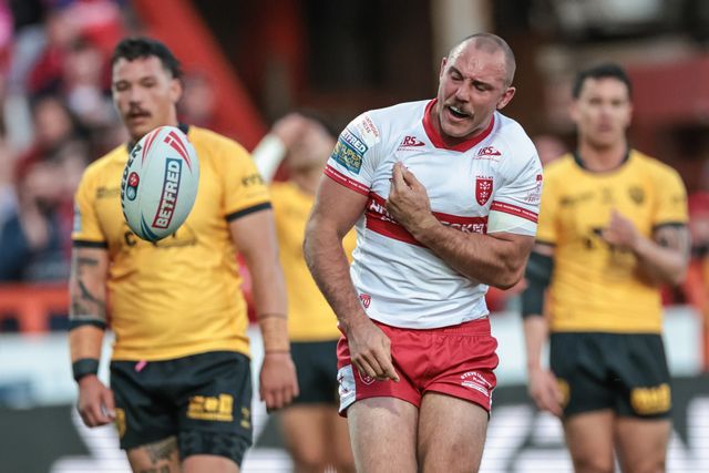 Karl Lawton of Hull KR celebrates his try during the Betfred Super League round 10 match Hull KR vs Castleford Tigers at Sewell Group Craven Park, Hull, United Kingdom on 30 April 2026

(Photo by Mark Cosgrove/News Images)