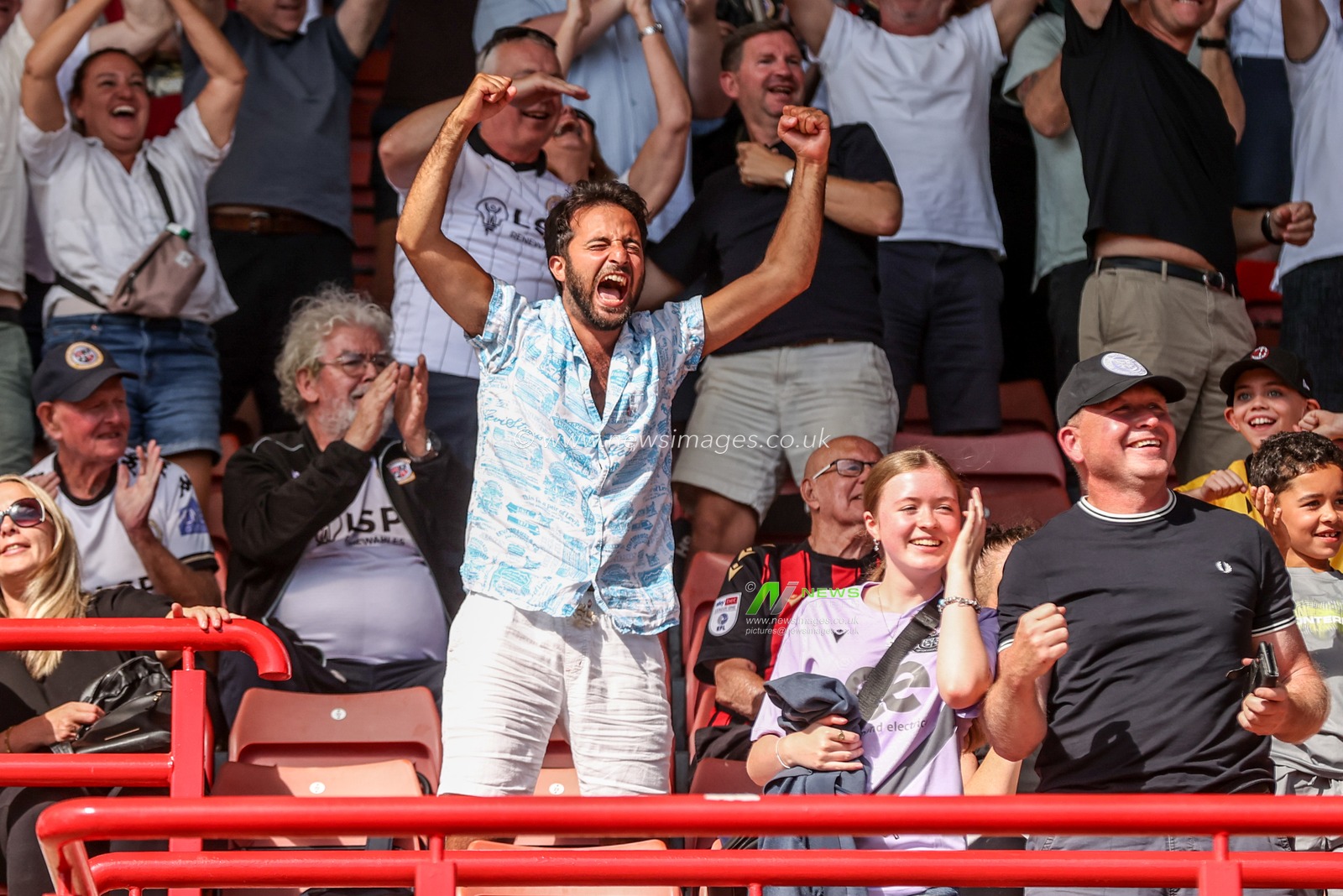 Sky Bet League One: Barnsley v Bromley