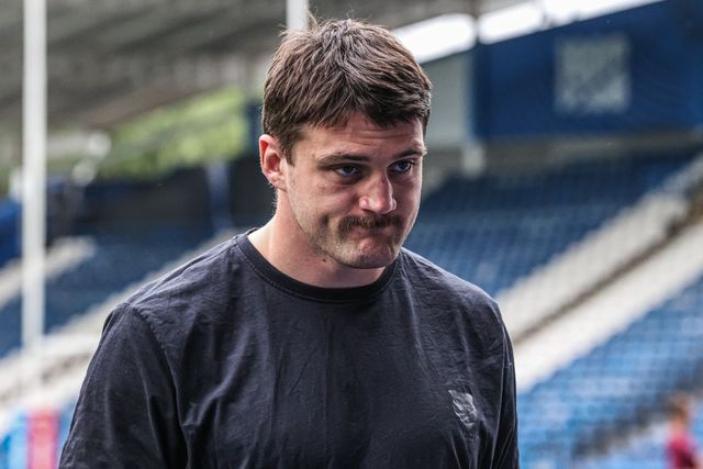 Liam Byrne of Warrington Wolves arrives during the Betfred Super League round 10 match Huddersfield Giants vs Warrington Wolves at Accu Stadium, Huddersfield, United Kingdom on 02 May 2026

(Photo by Alfie Cosgrove/News Images)