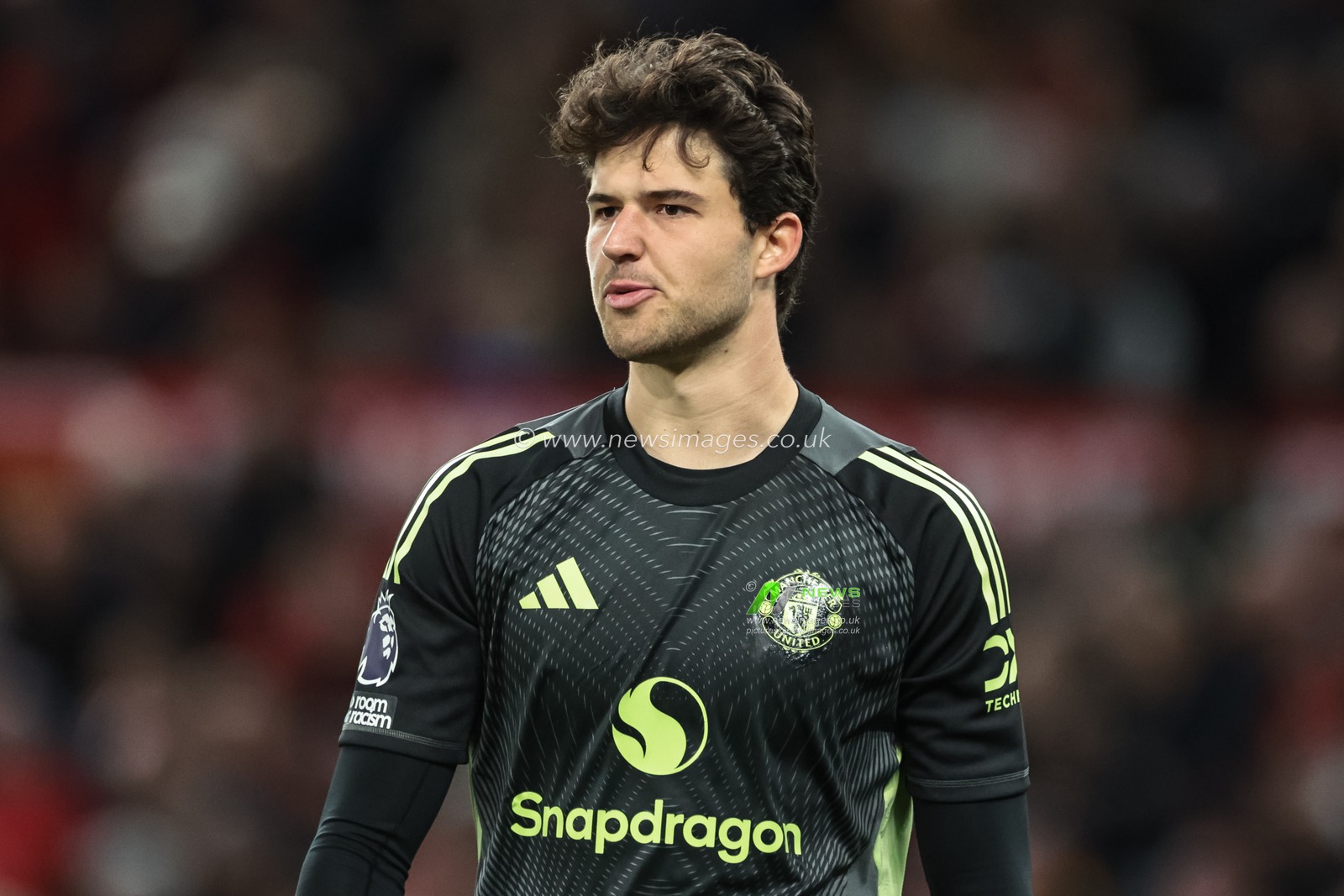 Manchester United goalkeeper Senne Lammens during the Premier League match Manchester United vs Brighton and Hove Albion at Old Trafford, Manchester, United Kingdom, 25th October 2025

(Photo by Mark Cosgrove/News Images)