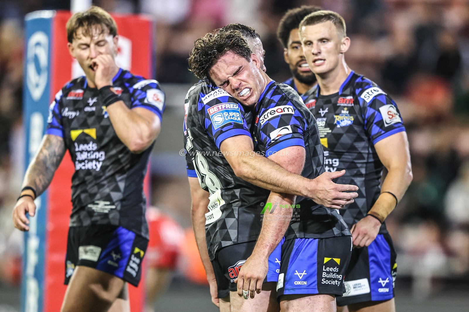 Brodie Croft of Leeds Rhinos celebrates as he goes over for a try in the final minutes of the game during the Betfred Super League round 21 match Leigh Leopards vs Leeds Rhinos at Leigh Sports Village, Leigh, United Kingdom, 7th August 2025

(Photo by Alfie Cosgrove/News Images)
