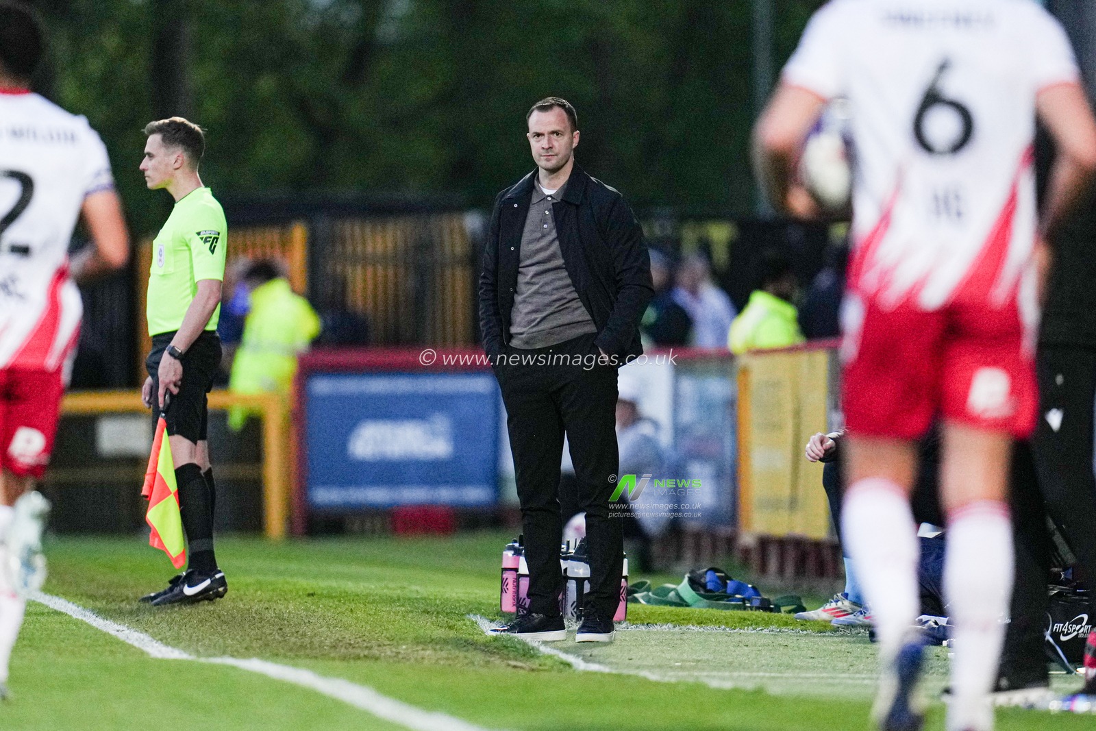 Chris Davies manager of Birmingham City during the Sky Bet League 1 match Stevenage vs Birmingham City at Lamex Stadium, Stevenage, United Kingdom, 24th April 2025

(Photo by Harvey Murphy/News Images)